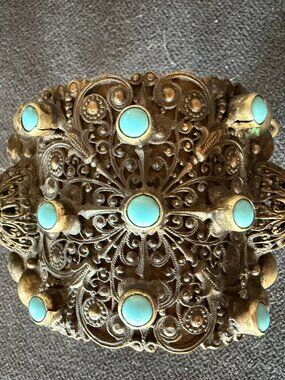 Antique/vintage filigree armlet/bracelet openwork brass setting, turquoise stone
